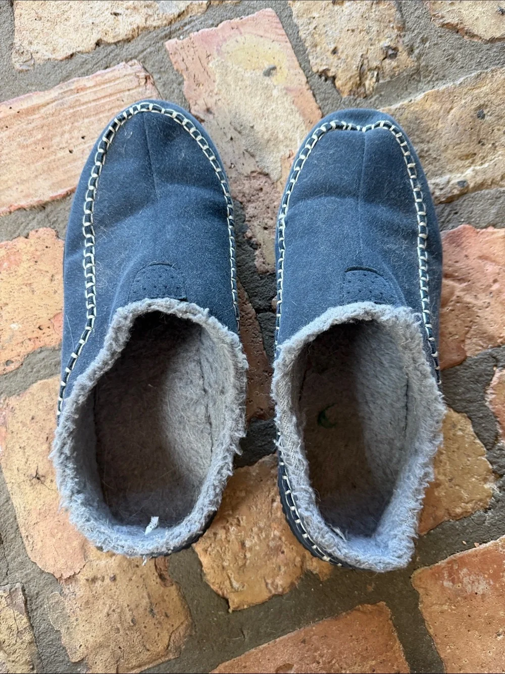 Men's Grey Fleece-Lined Slip-On Mocs